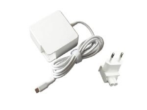 Ce chargeur MacBook USB-C 61 W est spécialement conçu pour les Macbook Pro 13″ dotés de ports Thunderbolt 3 (USB-C). Composé d’un adaptateur secteur USB-C de 61 W et d’un câble de charge USB-C, il présente les mêmes performances de charge que celui d’origine : une charge rapide tout en sécurité à la maison comme au bureau !